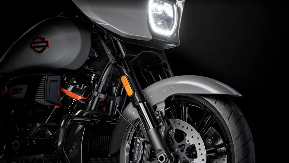 CVO™ Street Glide™ 2025